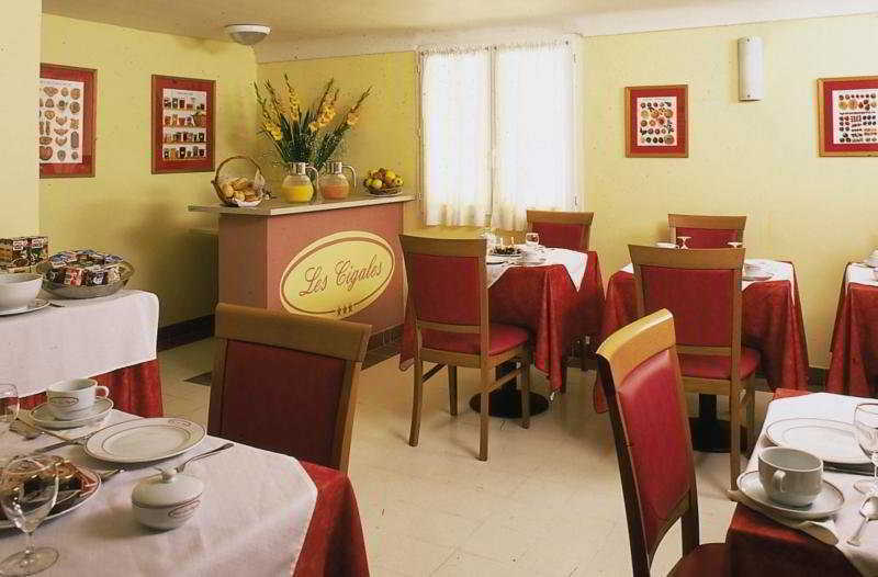 Les Cigales Hotel Nice
