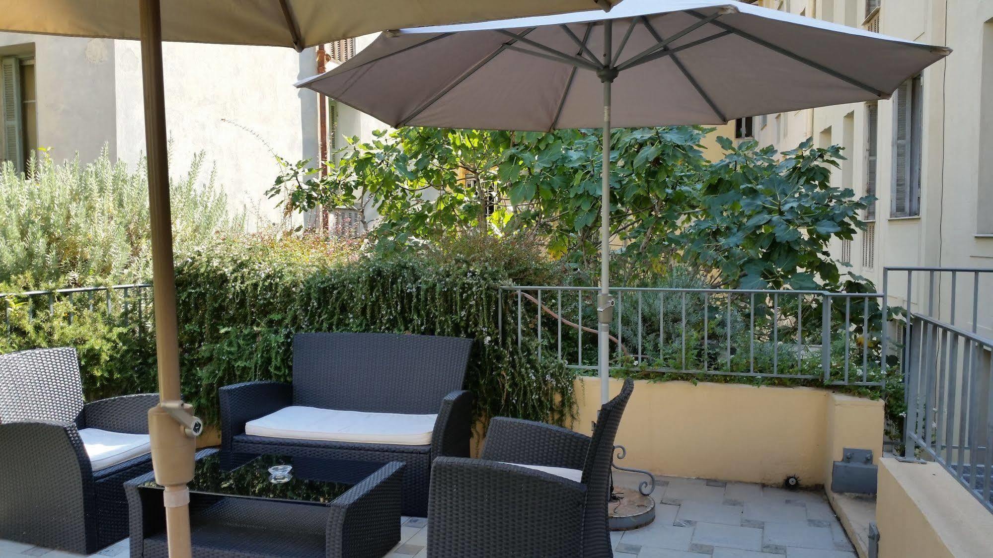 Les Cigales Hotel Nice